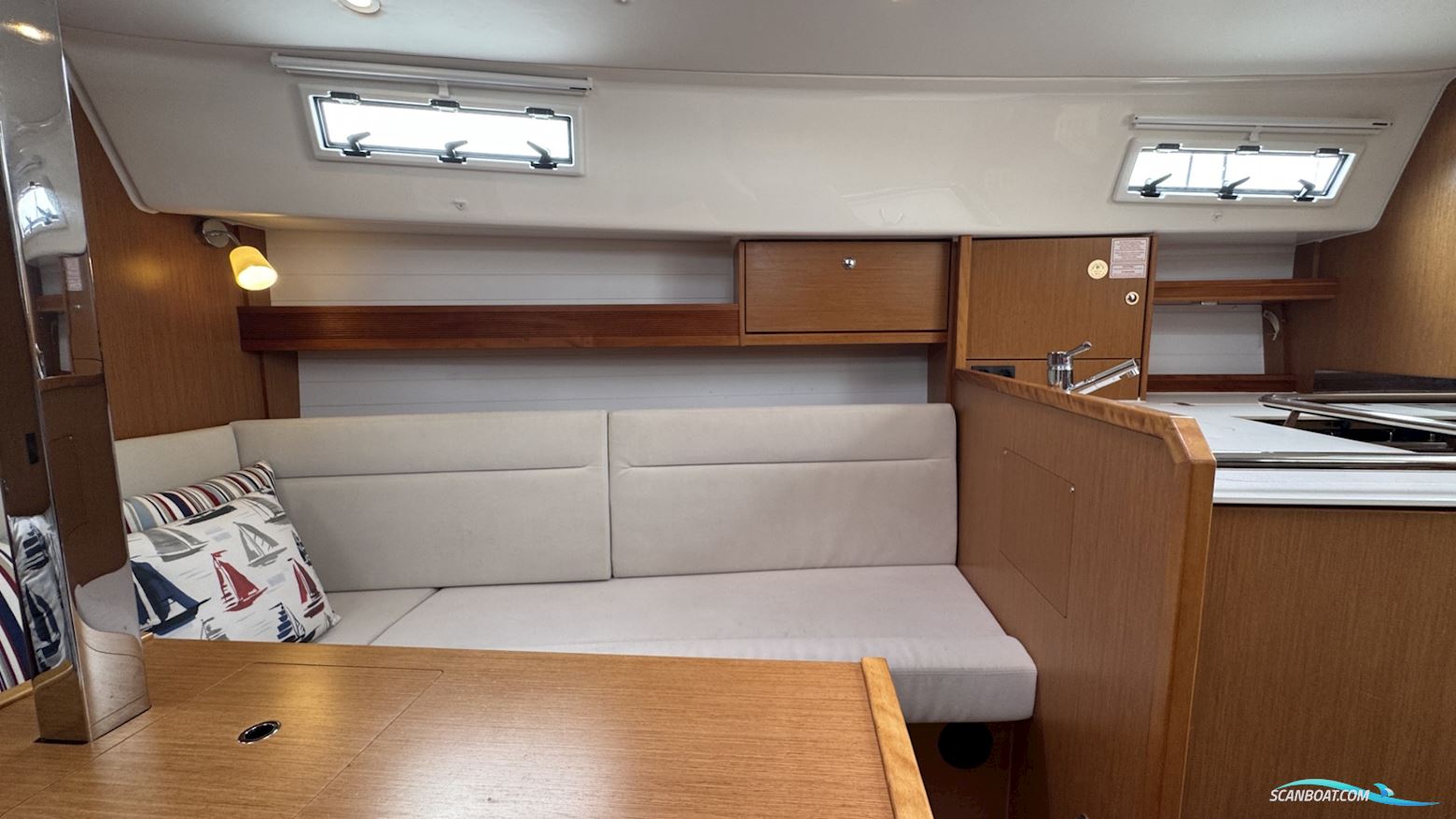 Bavaria Cruiser 32