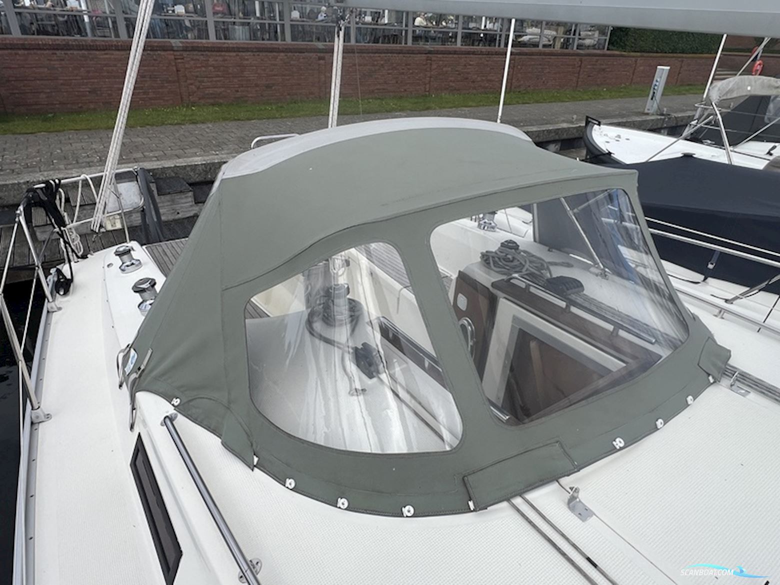 Bavaria Cruiser 32