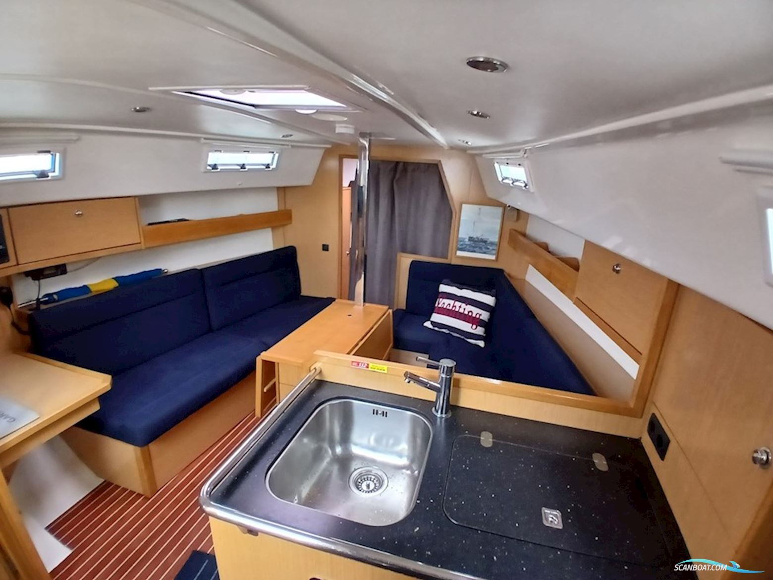 Bavaria Cruiser 32