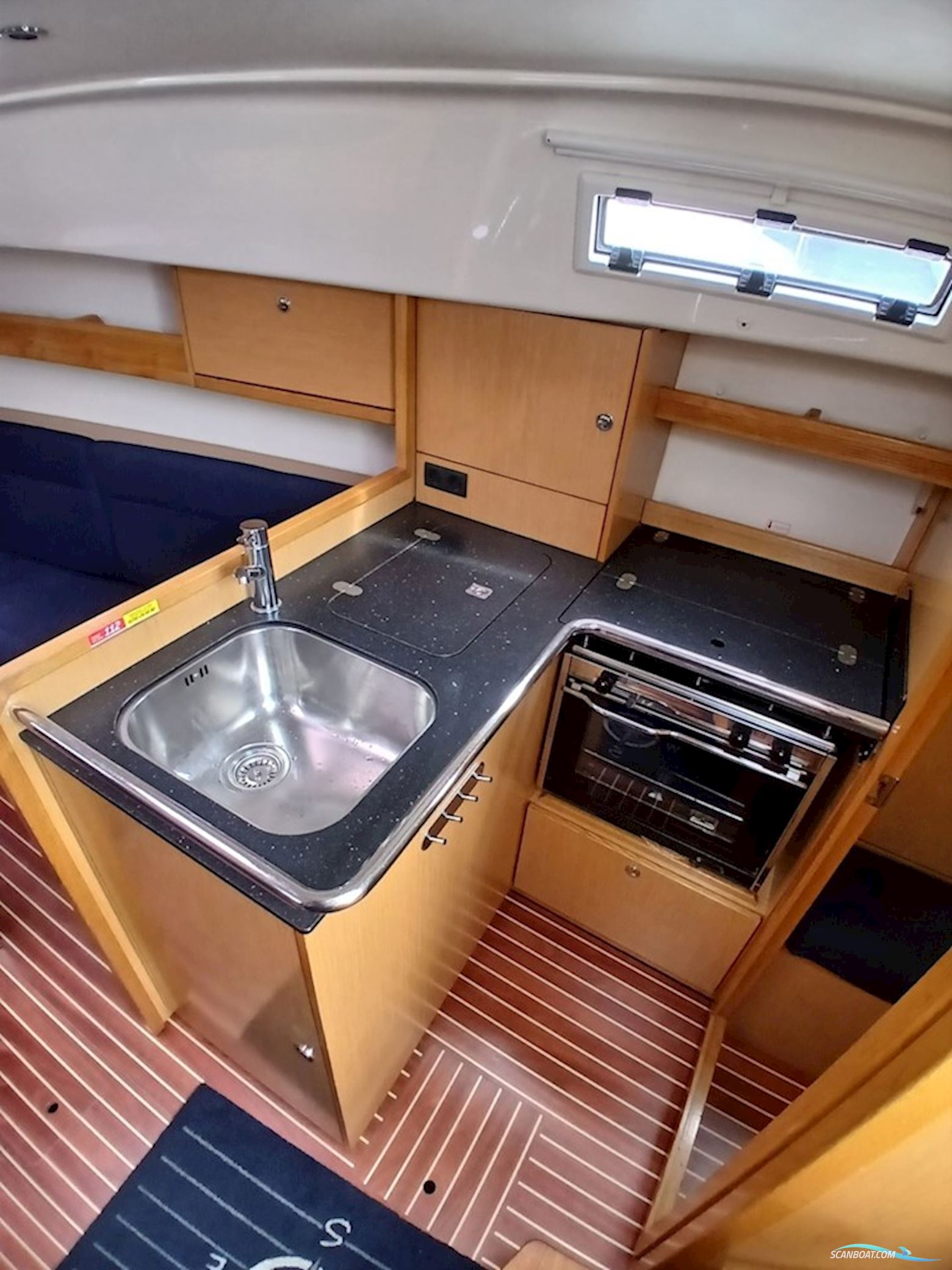 Bavaria Cruiser 32