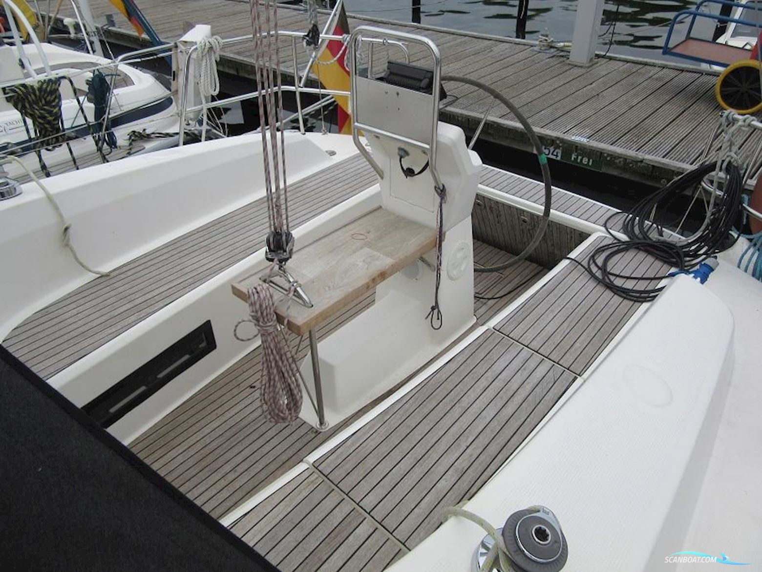 Bavaria Cruiser 32