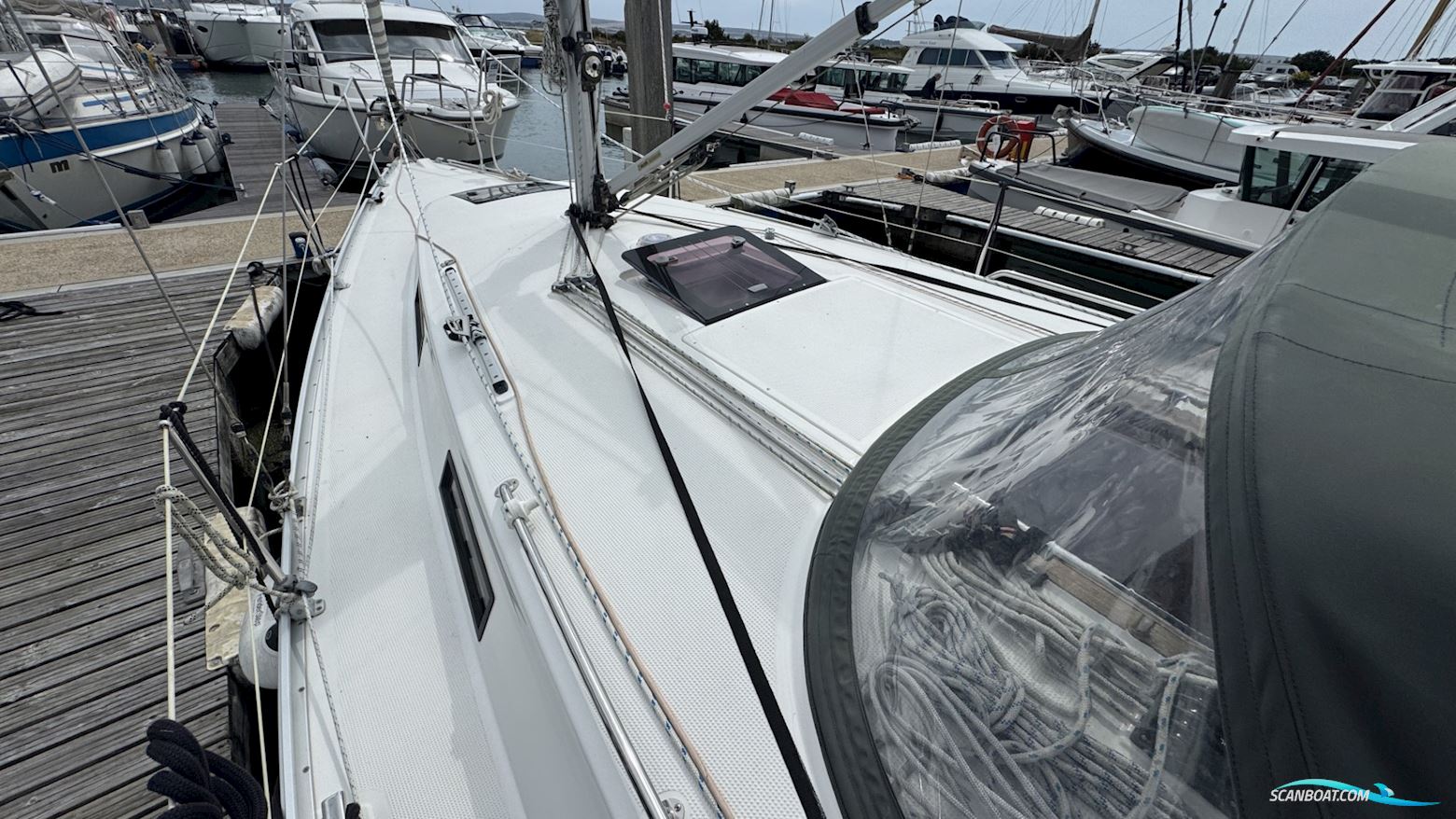Bavaria Cruiser 32