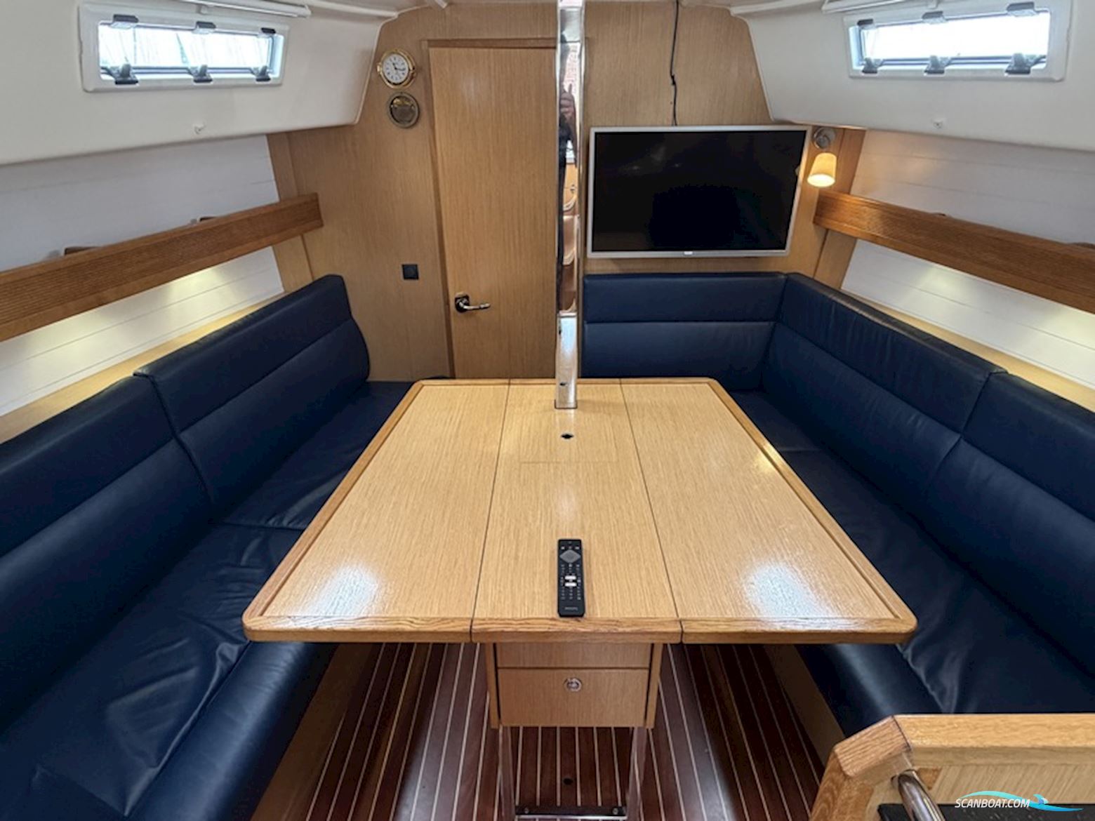 Bavaria Cruiser 32