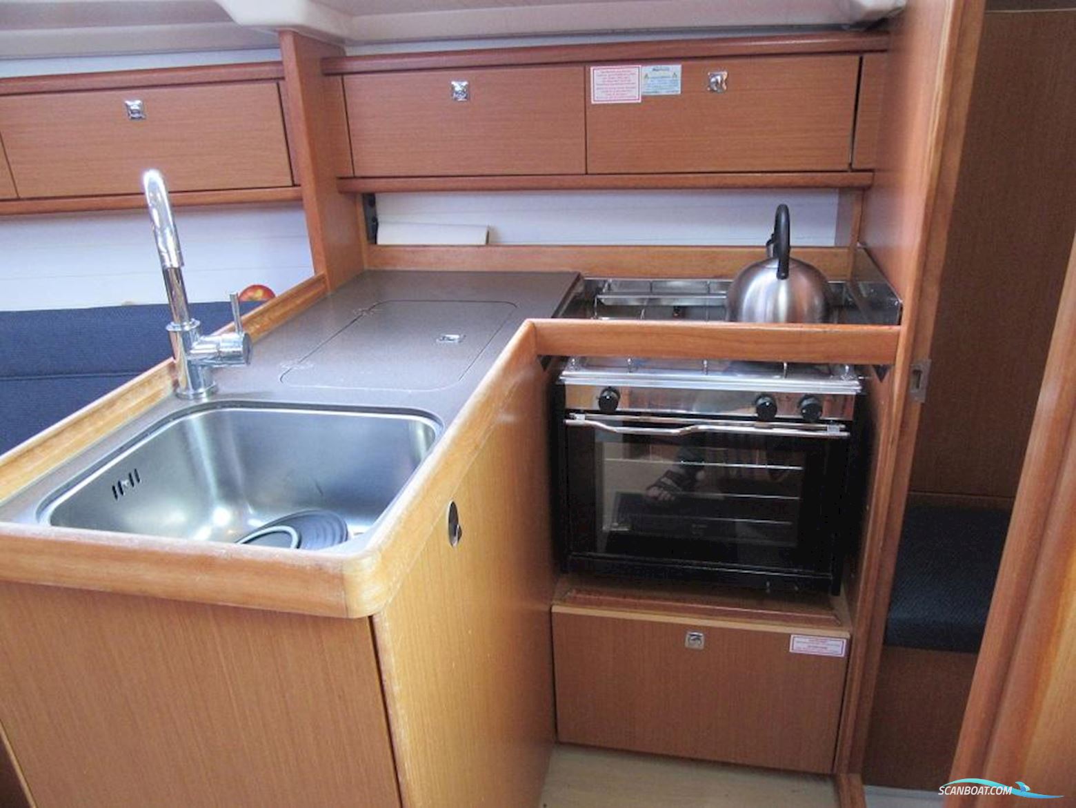Bavaria Cruiser 33