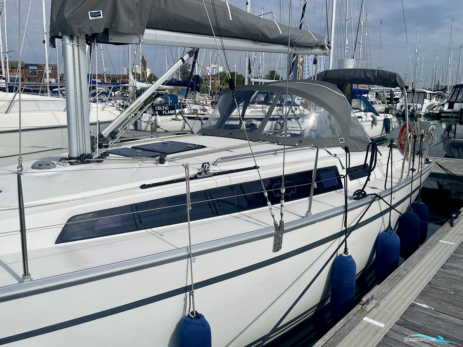 Bavaria Cruiser 33