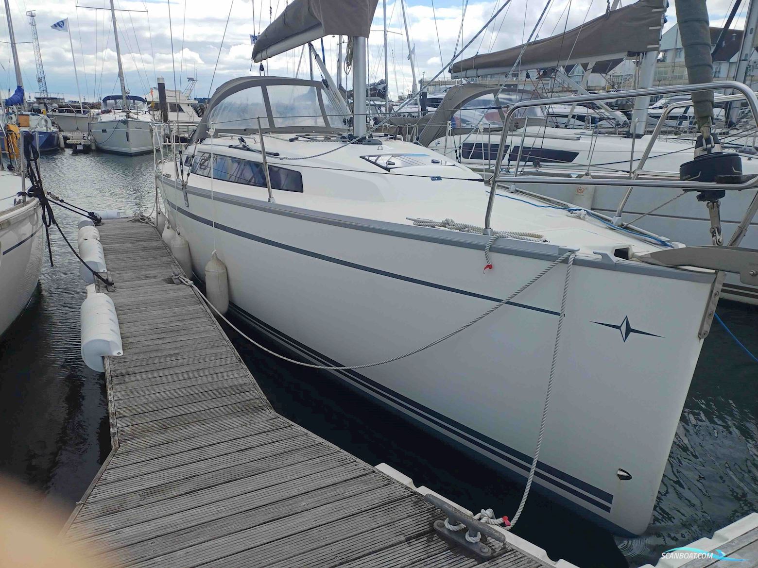 Bavaria Cruiser 33