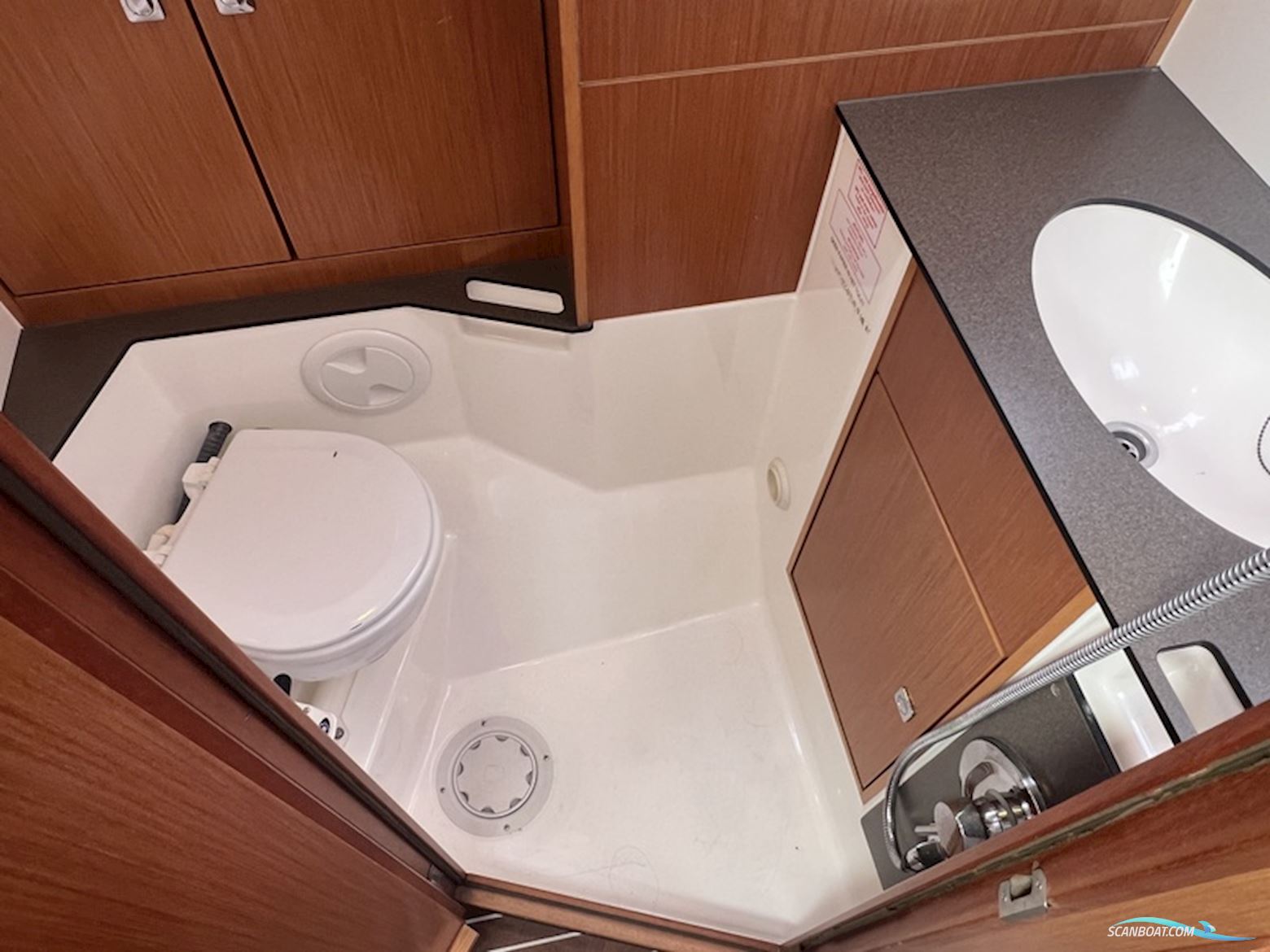 Bavaria Cruiser 37-3