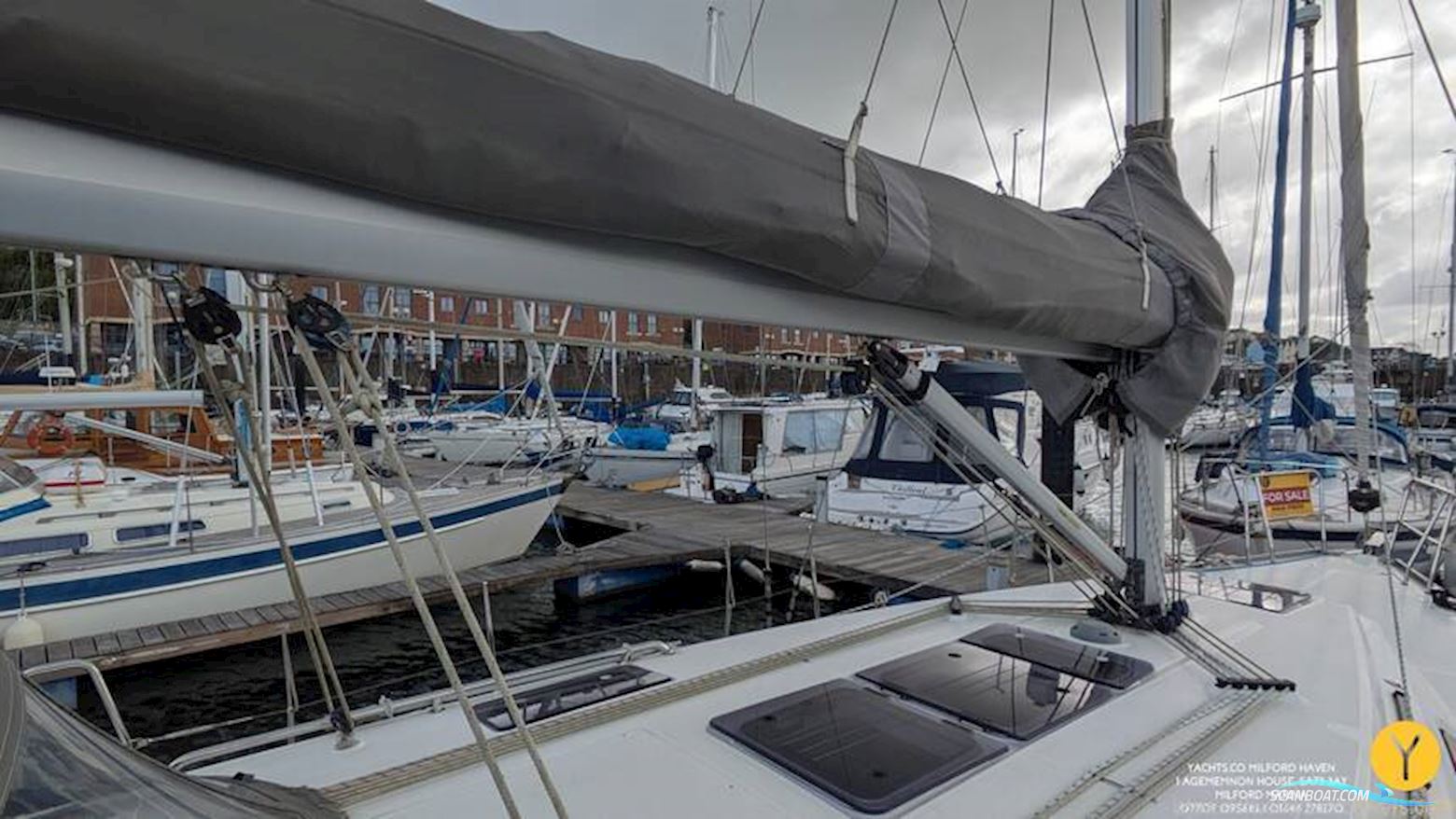Bavaria Cruiser 37