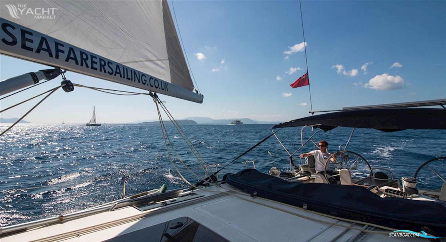 Bavaria Cruiser 37