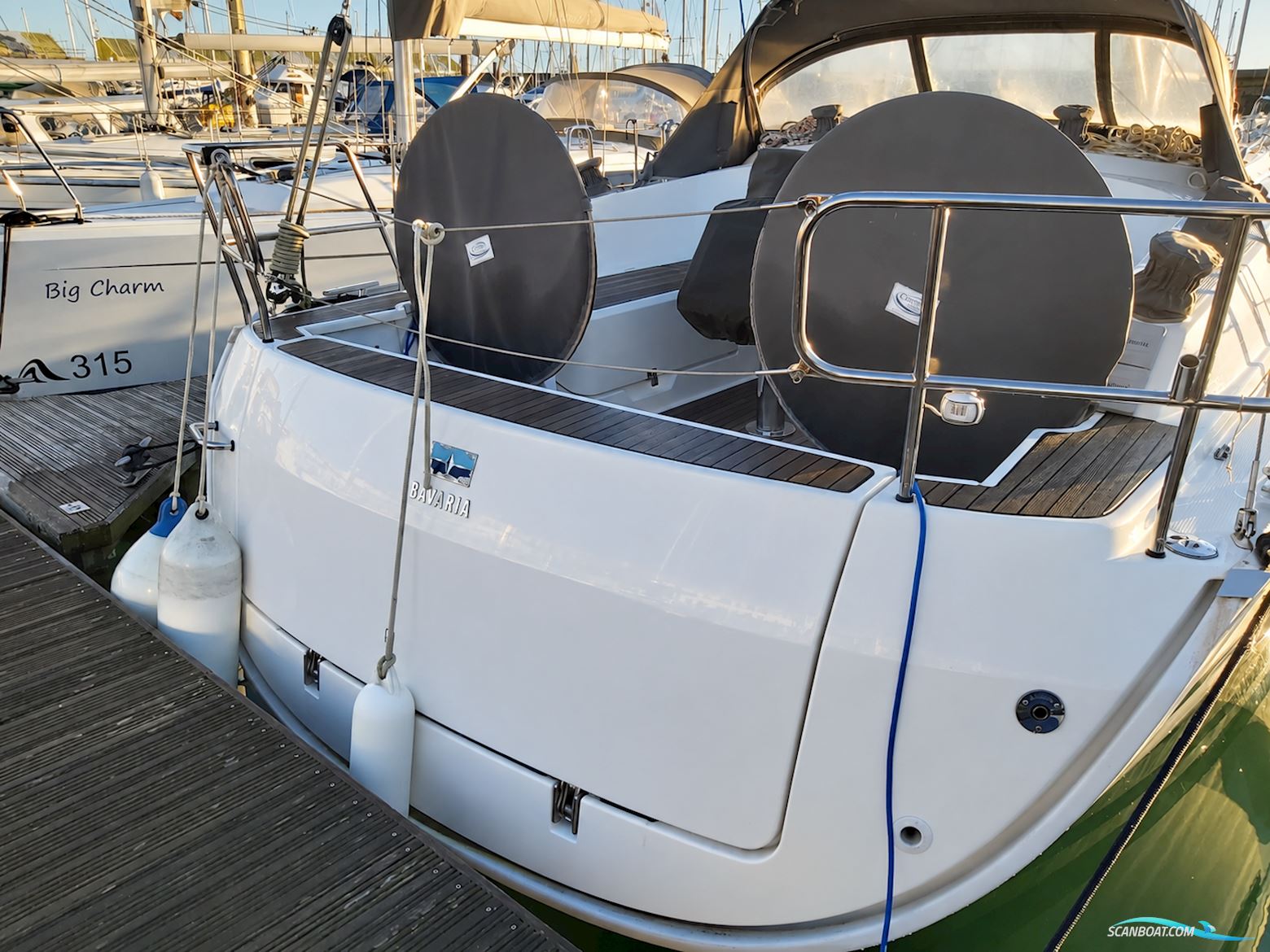 Bavaria Cruiser 37