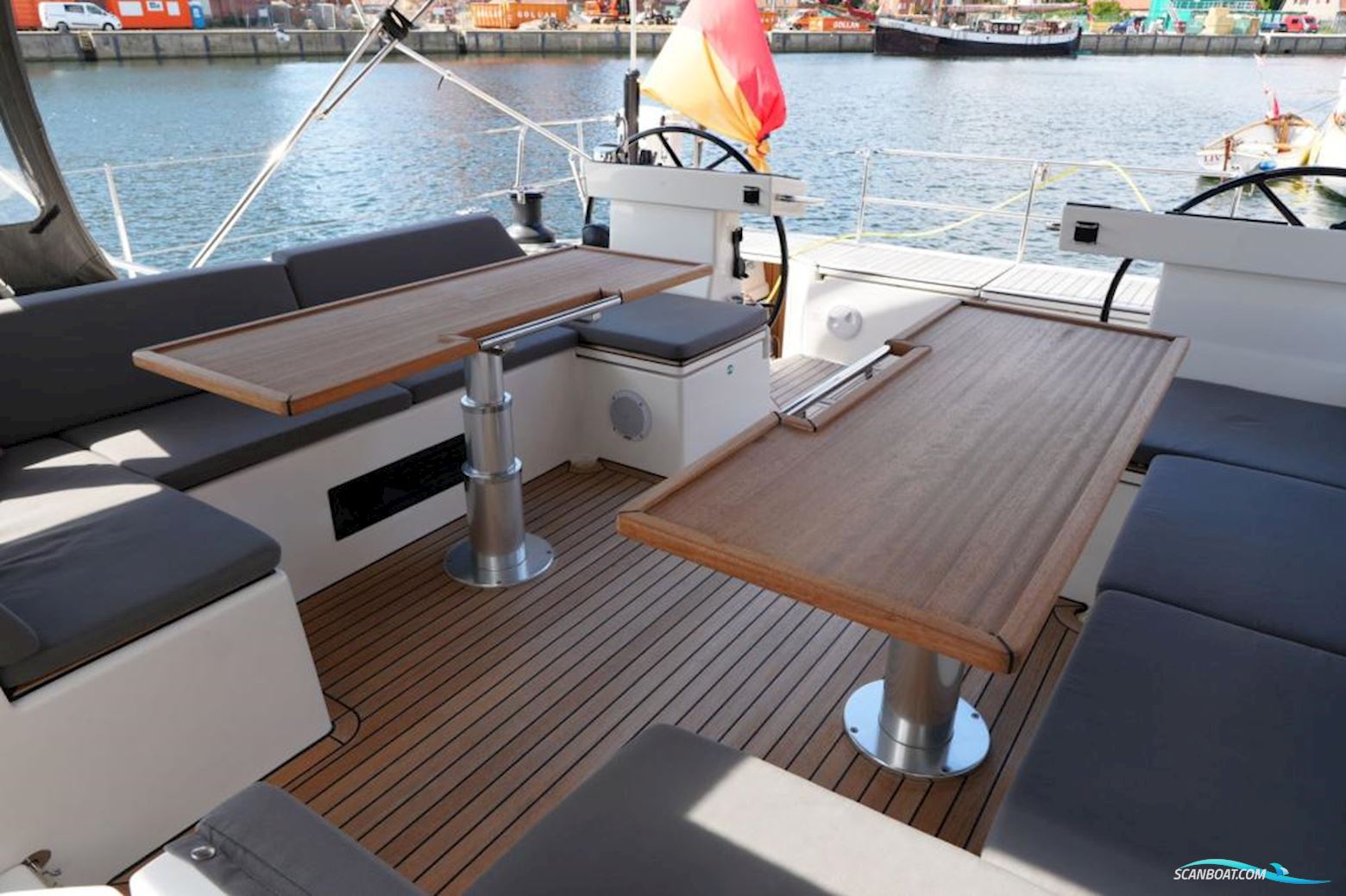 Bavaria Cruiser 57 Style