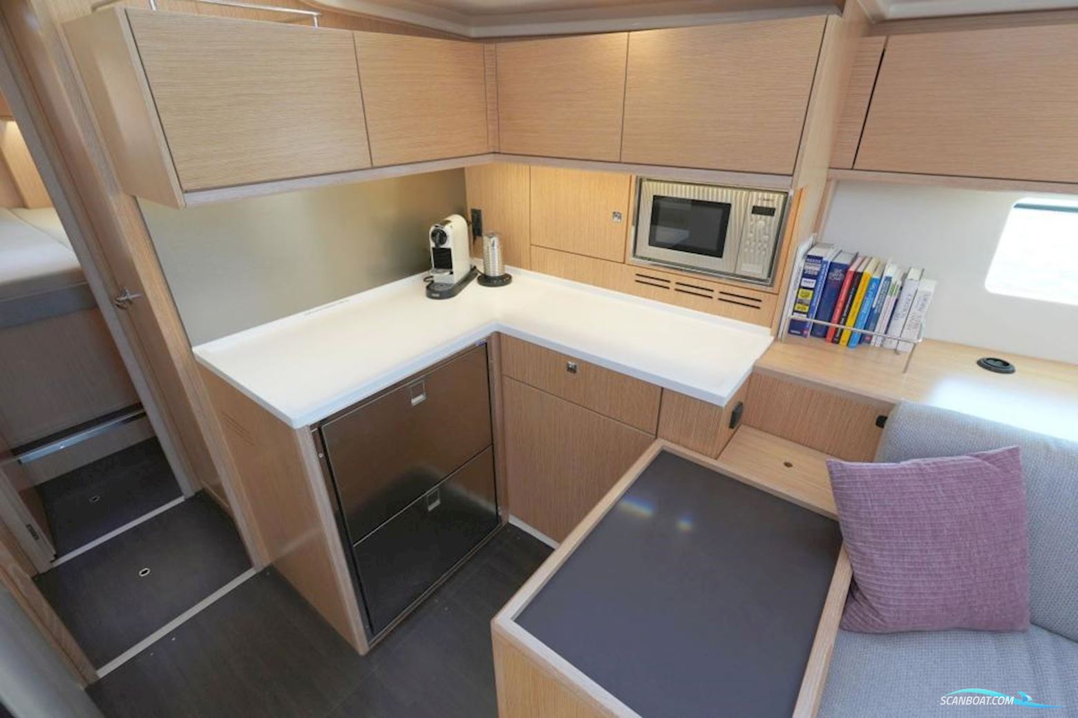 Bavaria Cruiser 57 Style