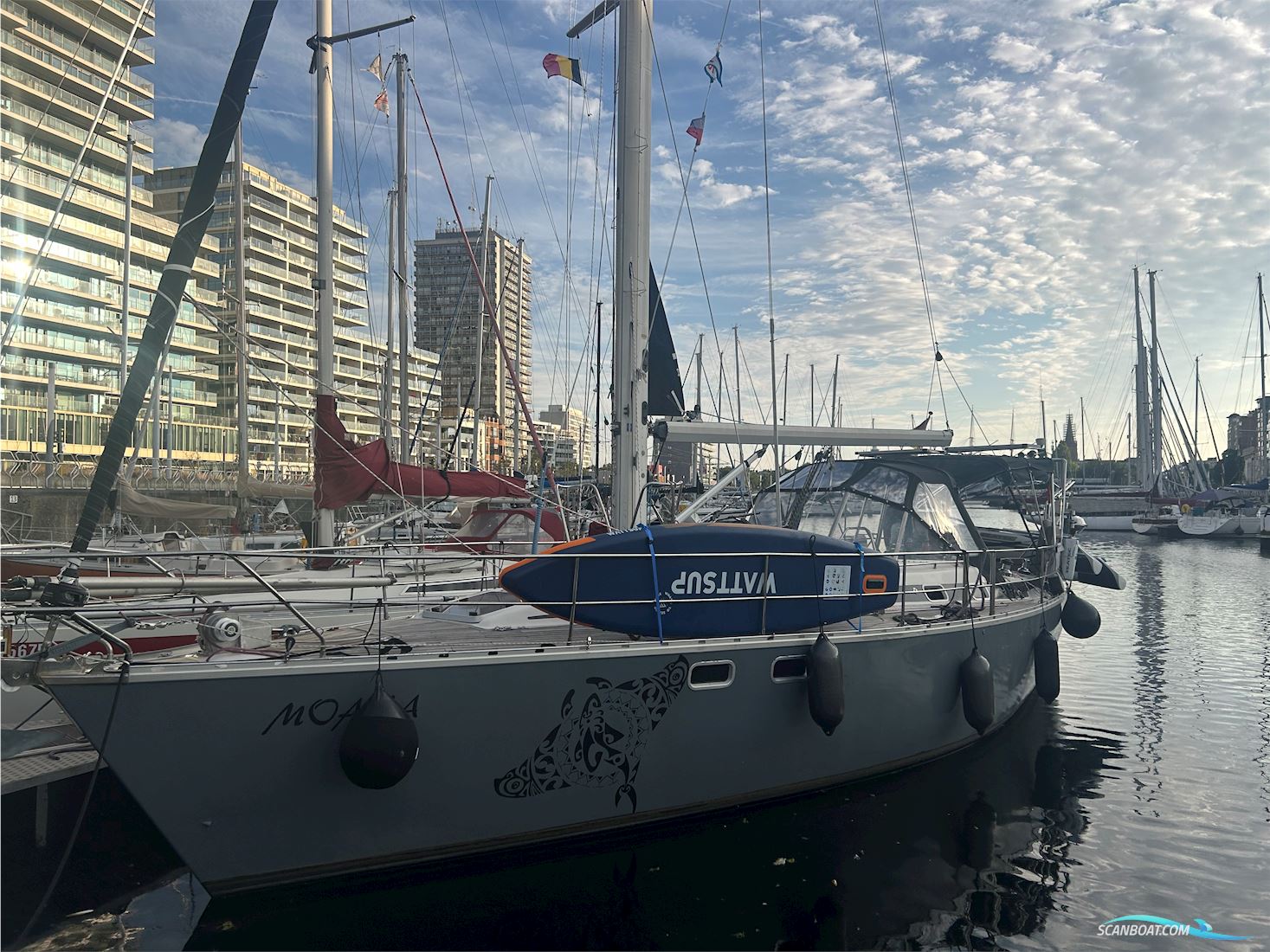 Bavaria Lagoon 390 Sailingboat 1991, with Volvo Penta D1-30 engine, Spain