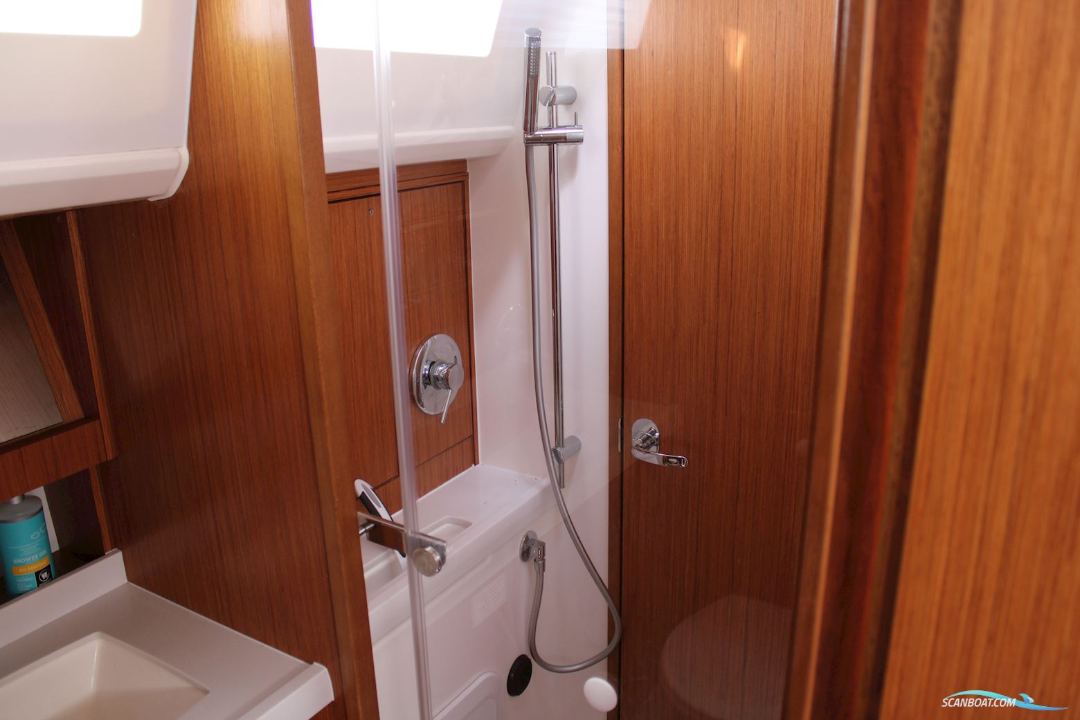 Bavaria Vision 42