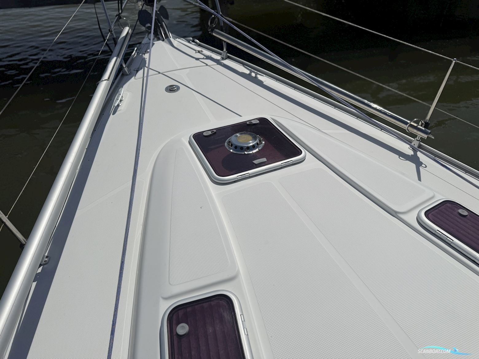 Bavaria Yachts 37 Cruiser - Cruiser 37