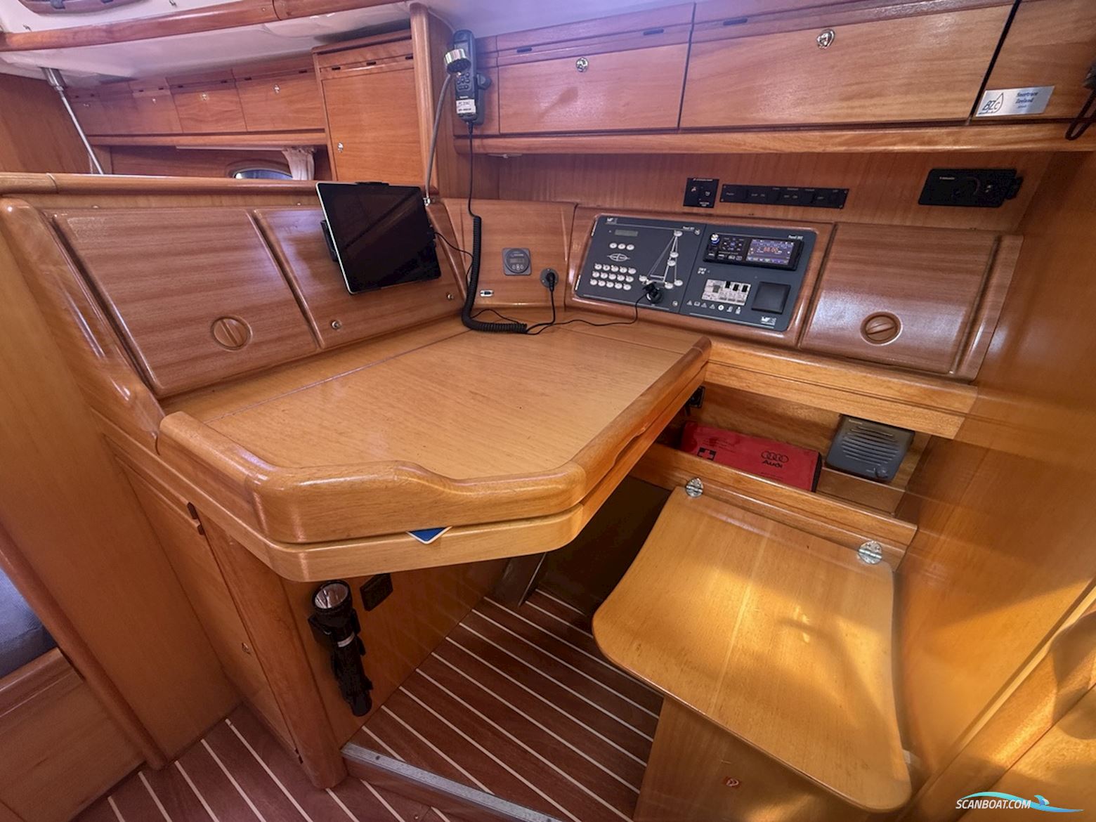 Bavaria Yachts 37 Cruiser - Cruiser 37