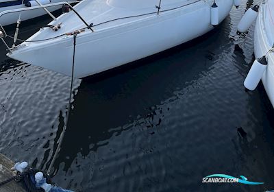 Becker 27 Sailingboat 1976, with Volvo Penta md 5 b engine, Denmark