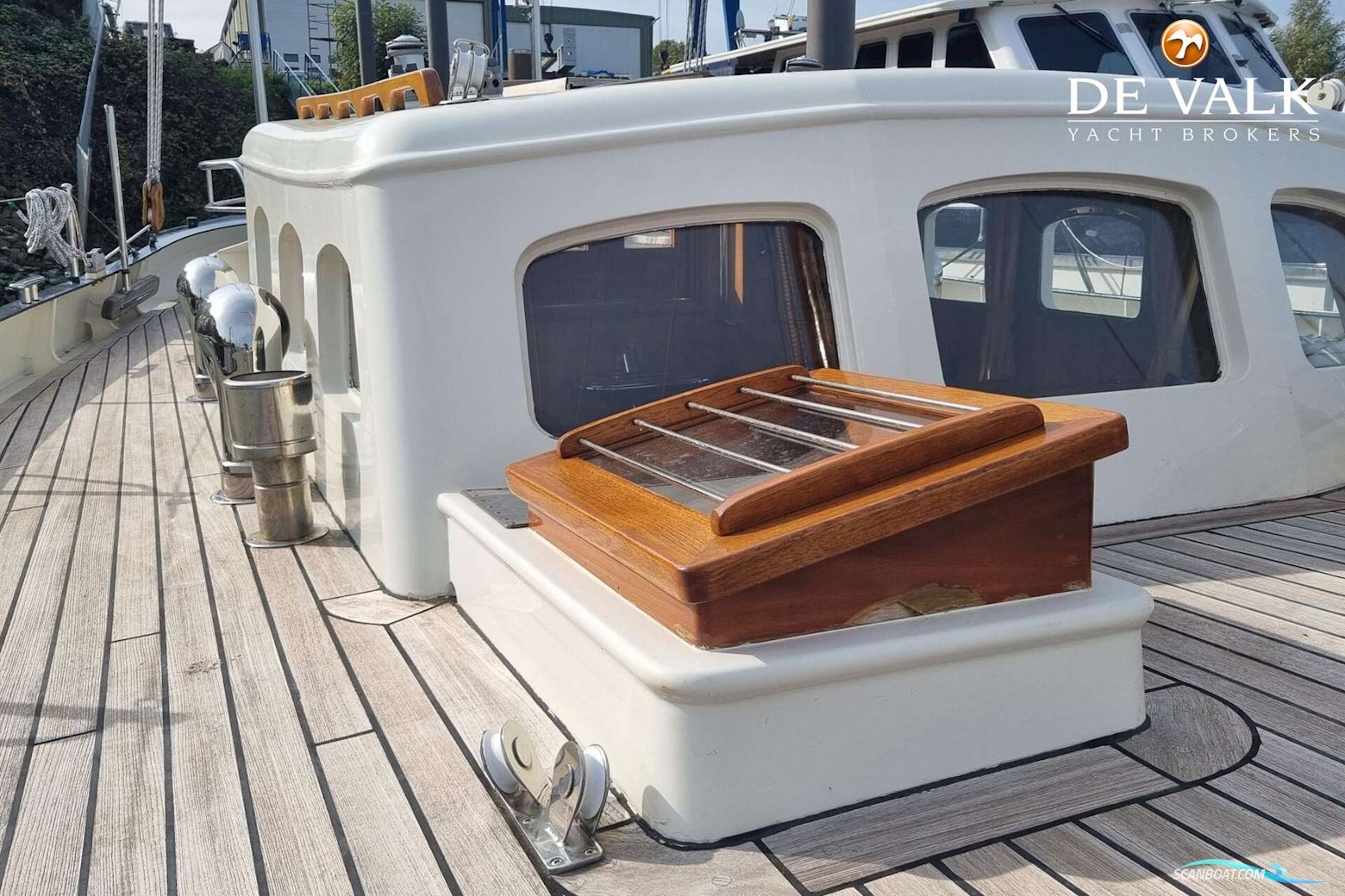 Beeldsnijder Pilothouse Schoener 50