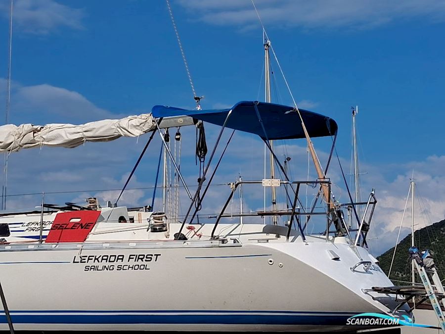 Beneteau 34.5 First