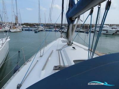 Beneteau 361 Clipper Sailingboat 2000, with Volvo 2003 engine, United Kingdom