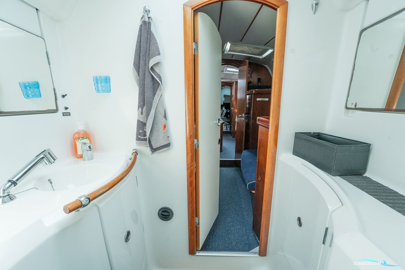 Beneteau 411 Celebration