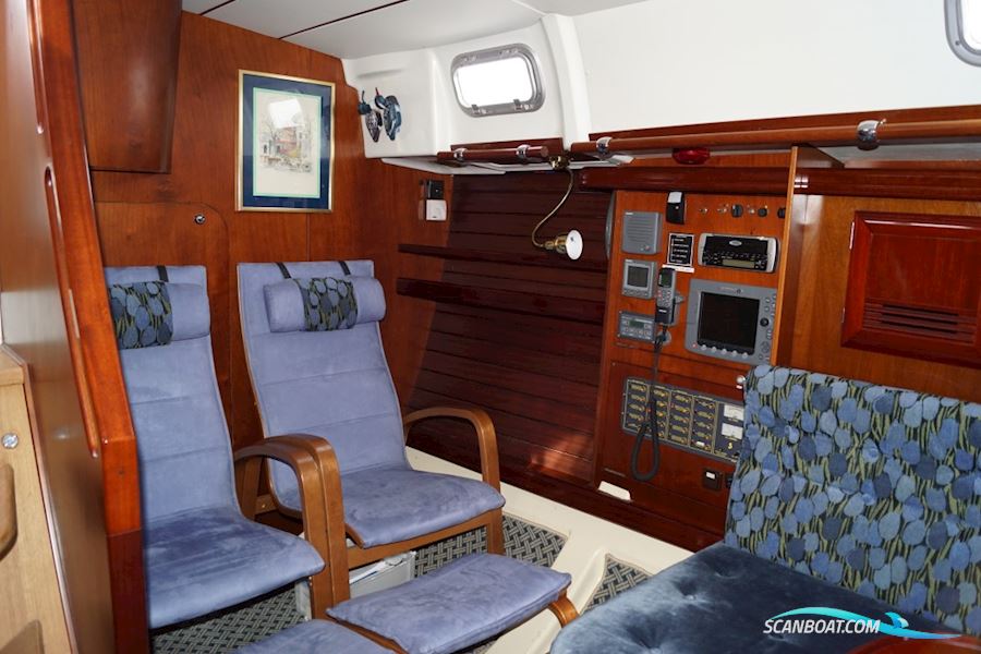 Beneteau 50 - Custom Made Decksalon