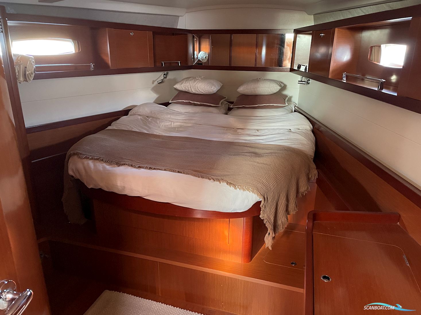 Beneteau 50