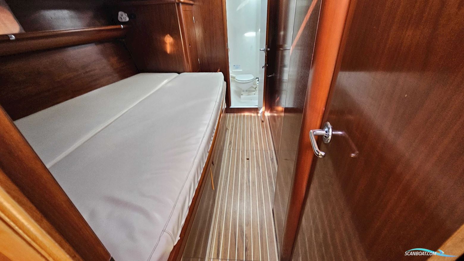 Beneteau 50