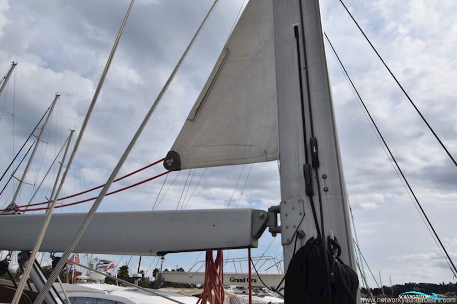 Beneteau 57