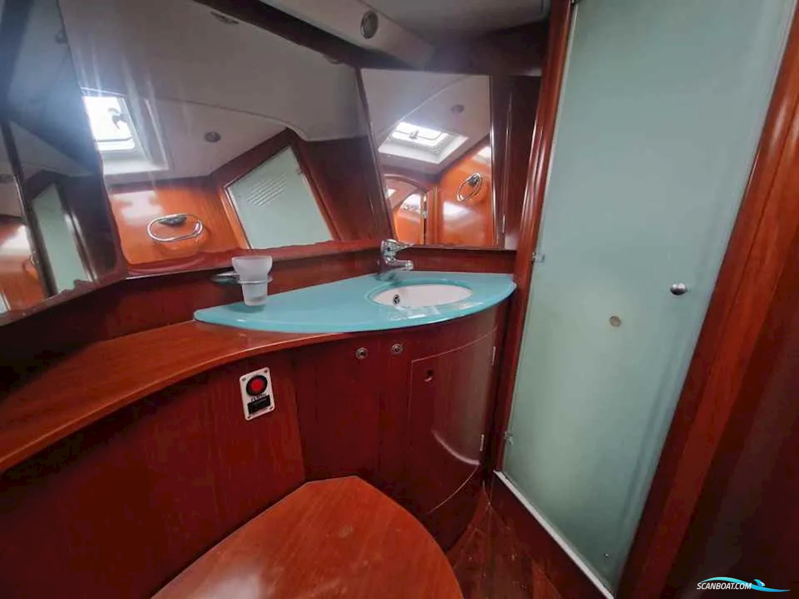 Beneteau 57