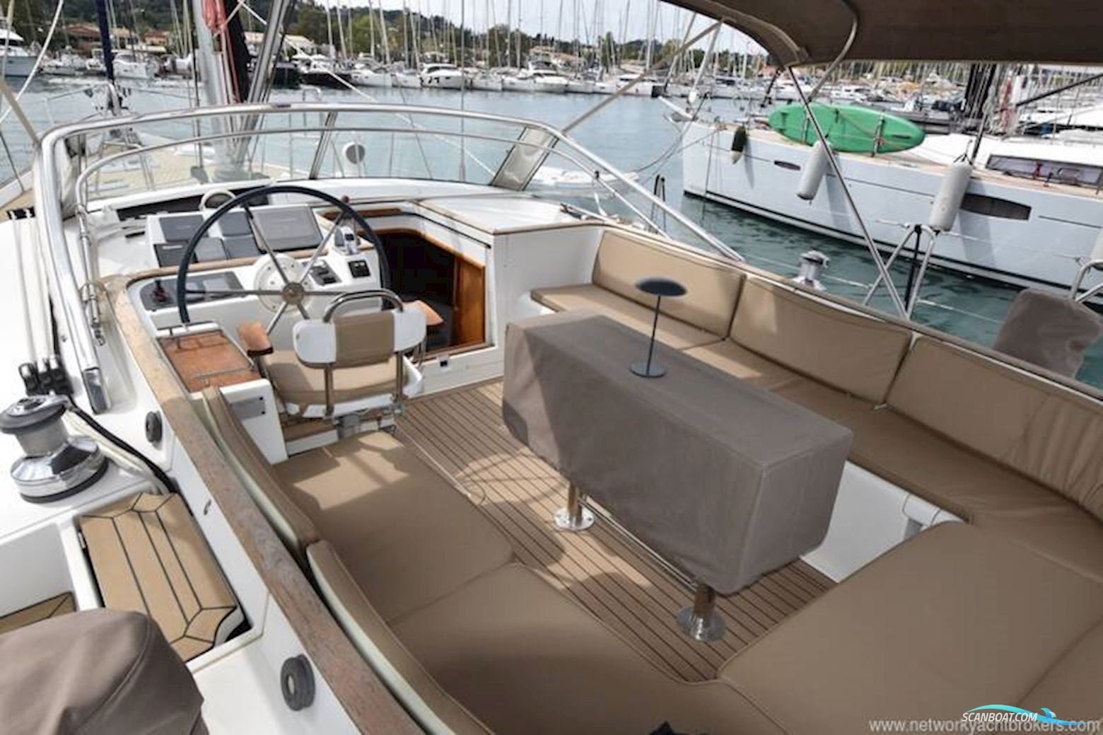 Beneteau 57