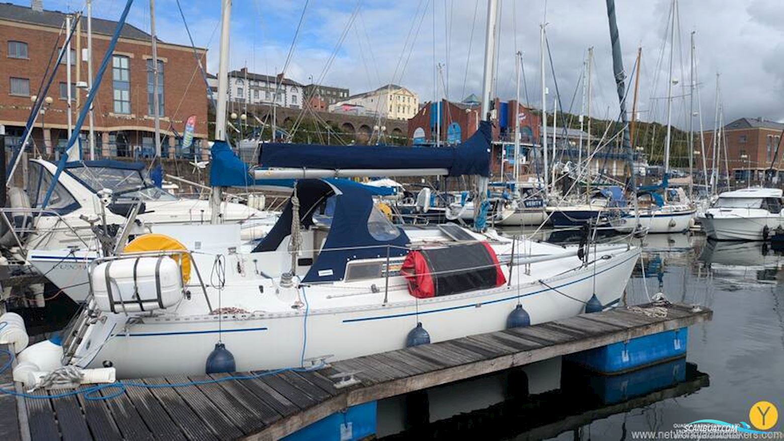 Beneteau Antares 9