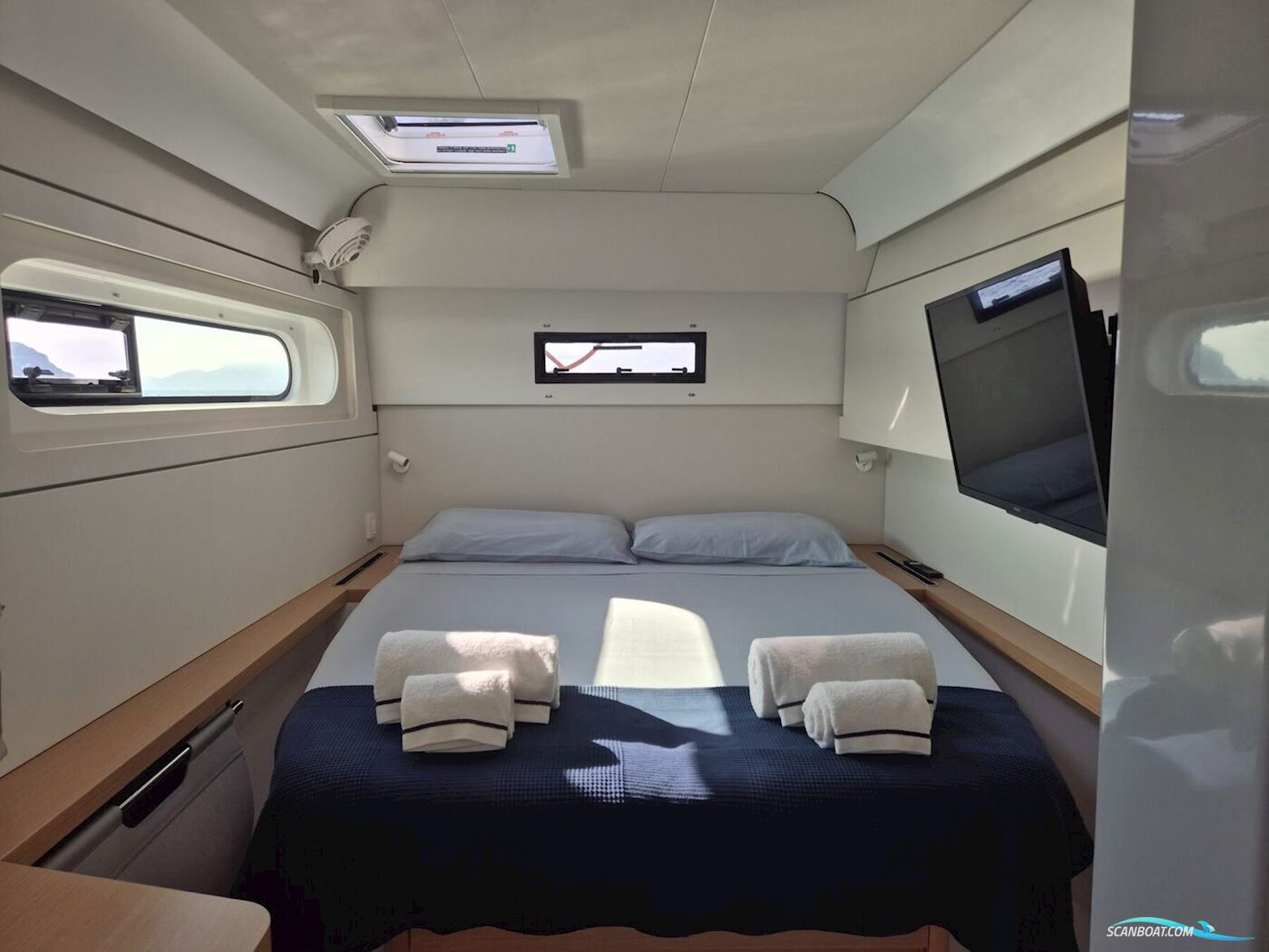 Beneteau Excess 15