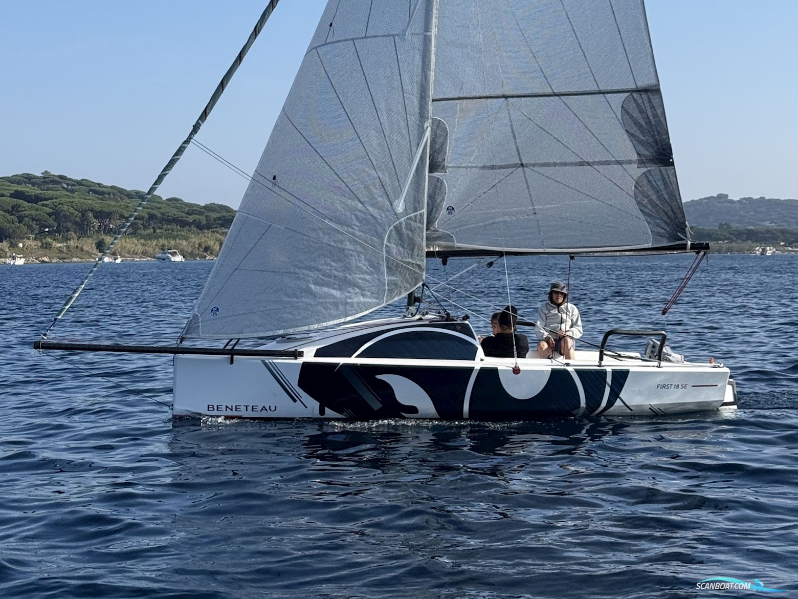Beneteau First 18SE