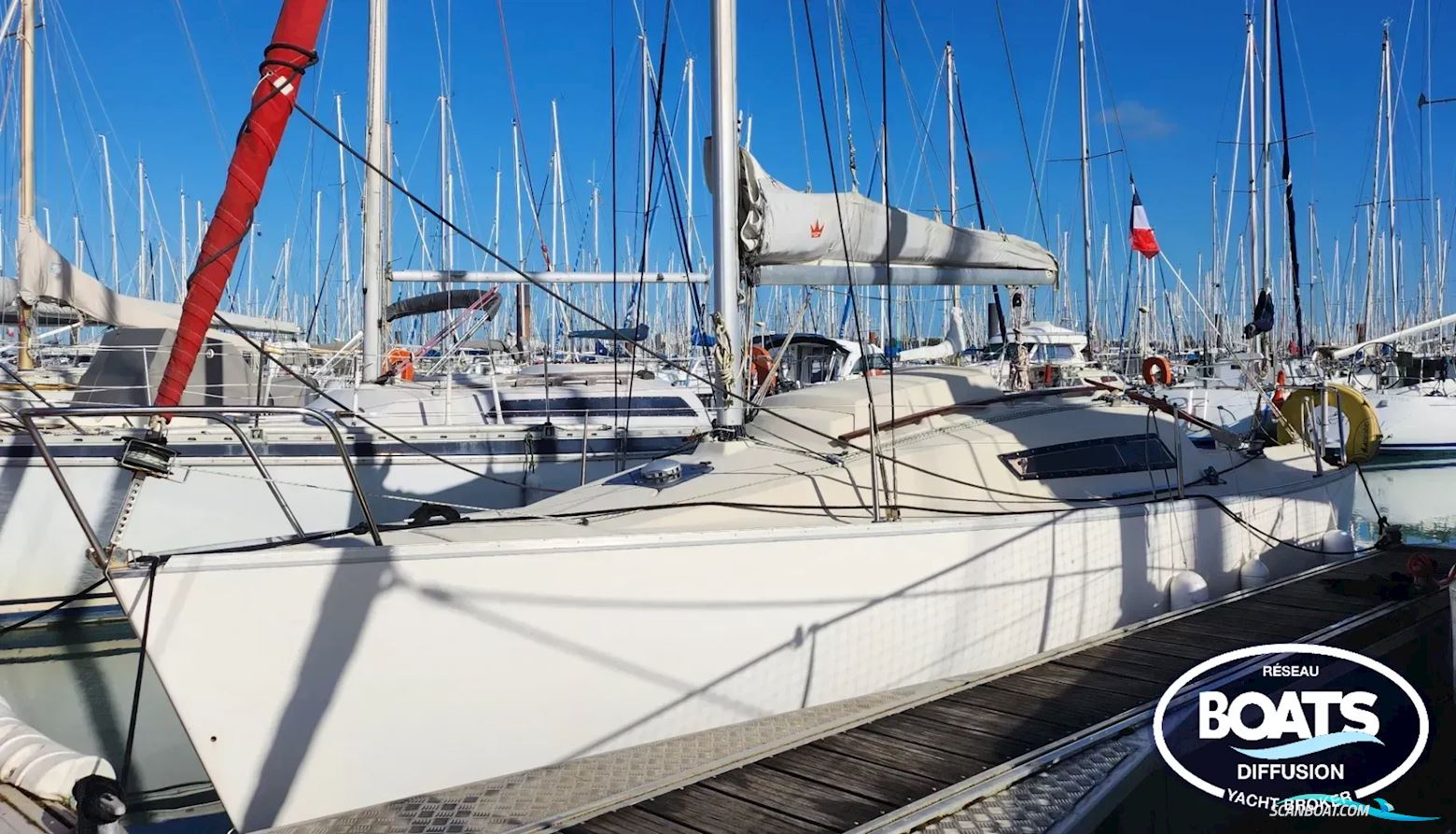 Beneteau FIRST 24 quille relevable Sailingboat 1984, with SUZUKI engine, France