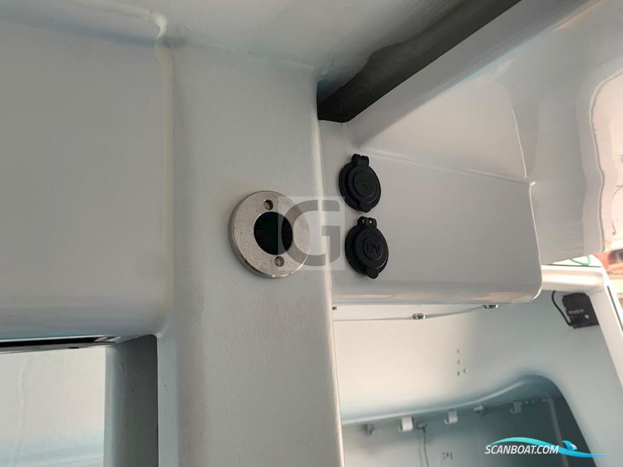 Beneteau First 27 SE