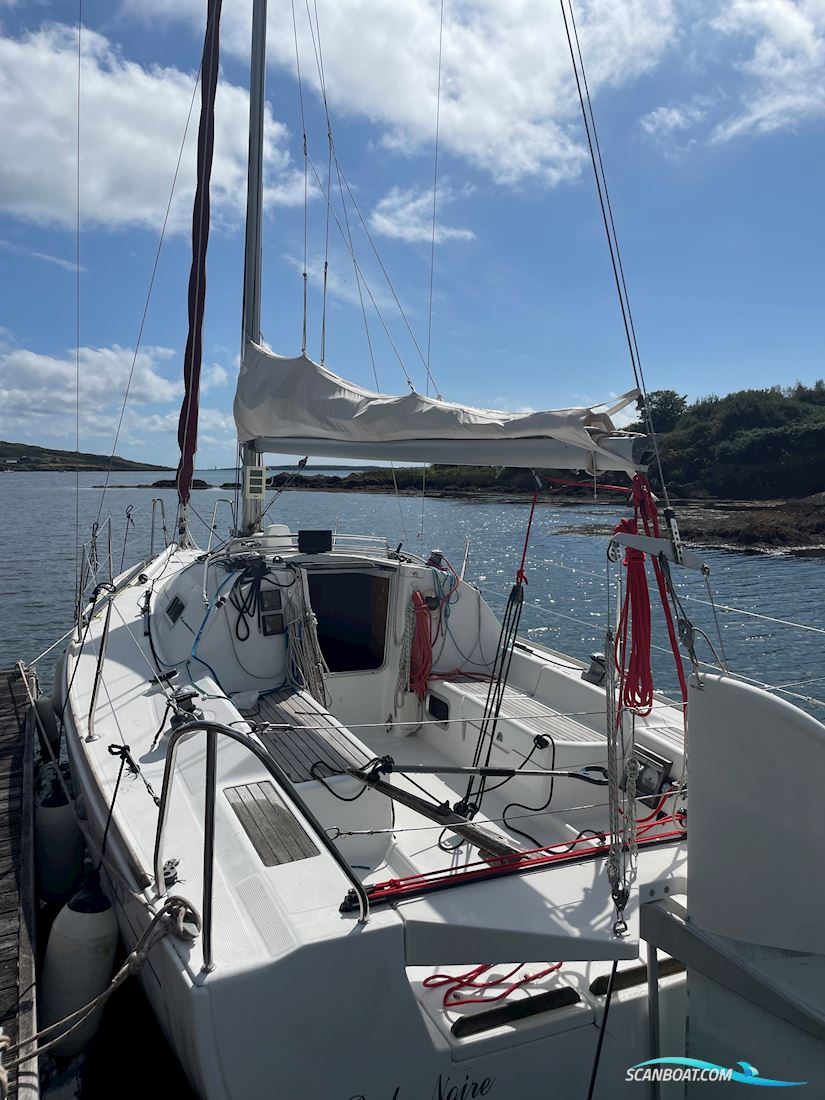 Beneteau First 27.7