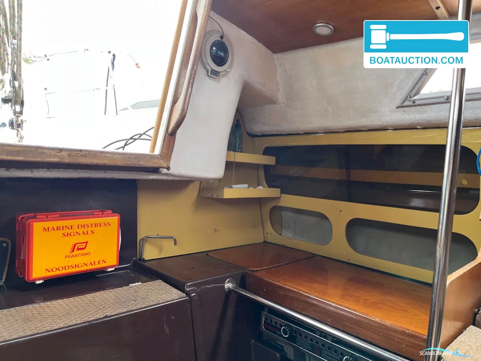 Beneteau First 30