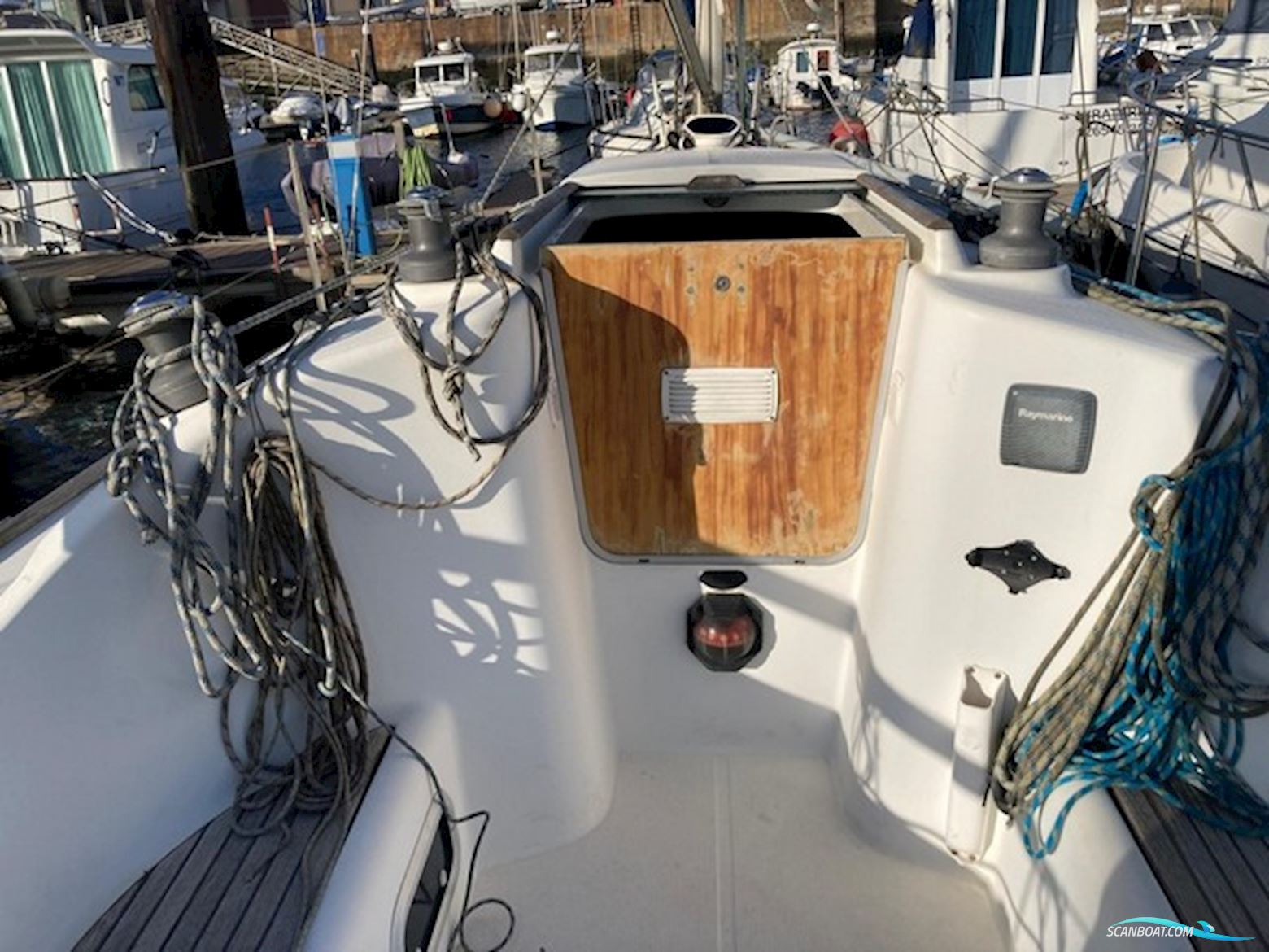 Beneteau First 300