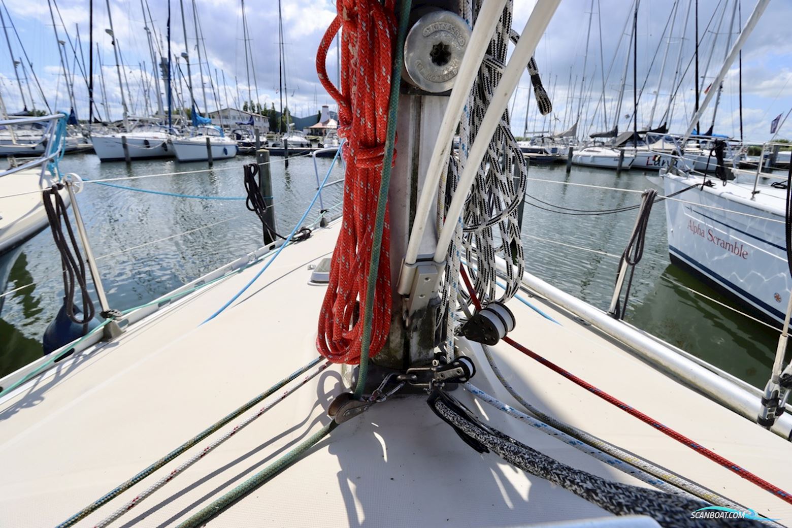 Beneteau First 32