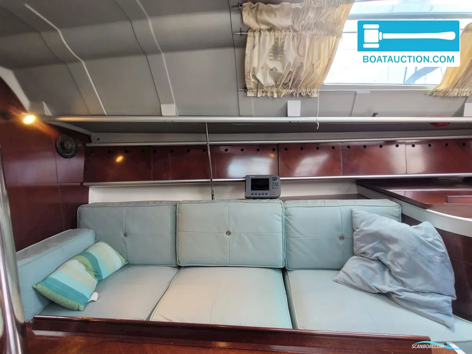 Beneteau First 32s5