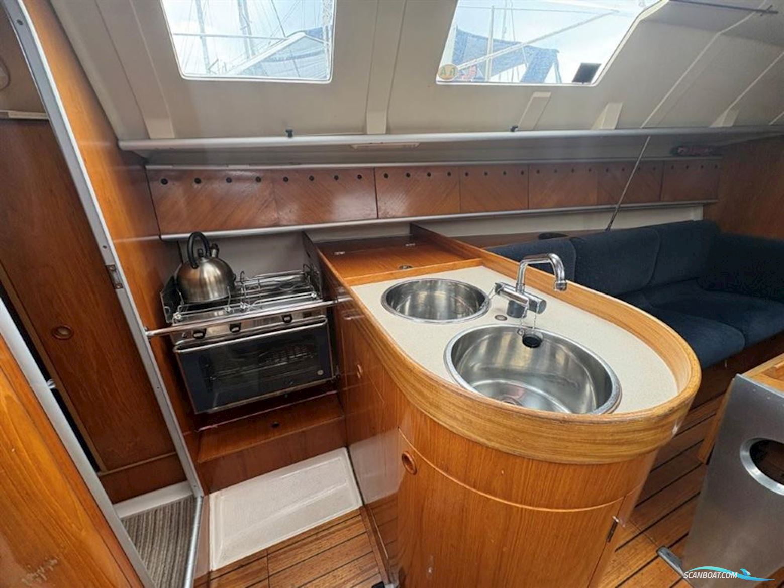 Beneteau First 32s5