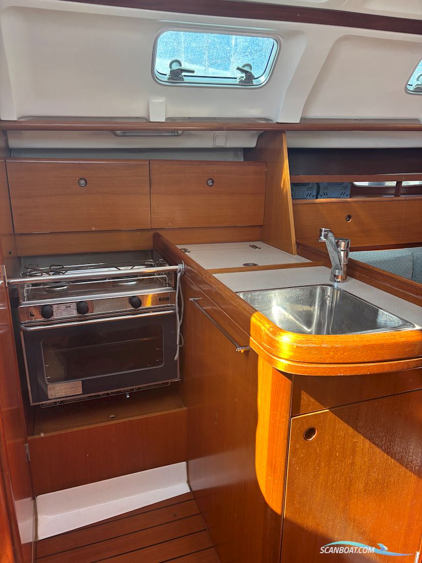 Beneteau First 33.7