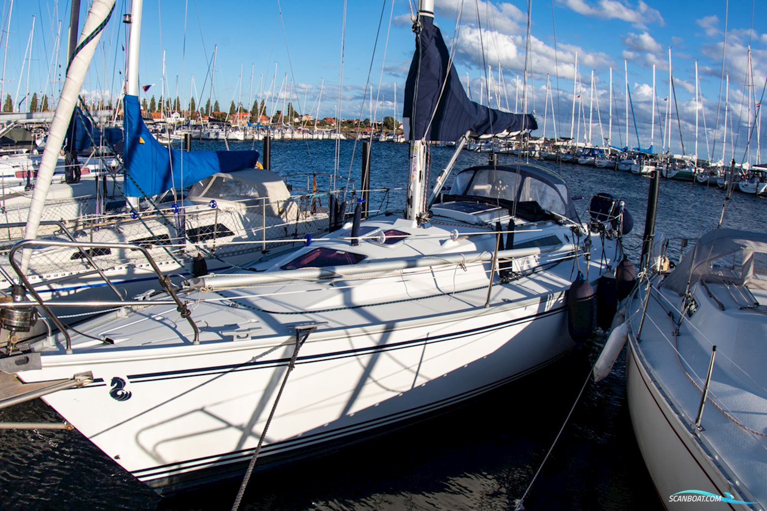 Beneteau First 345 Sailingboat 1984, with Volvo engine, Sweden