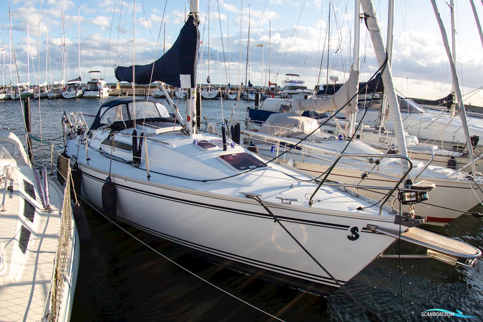 Beneteau First 345
