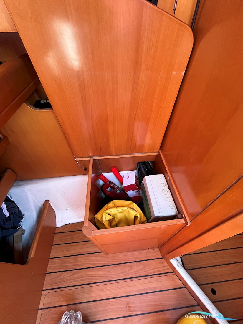 Beneteau First 34.7