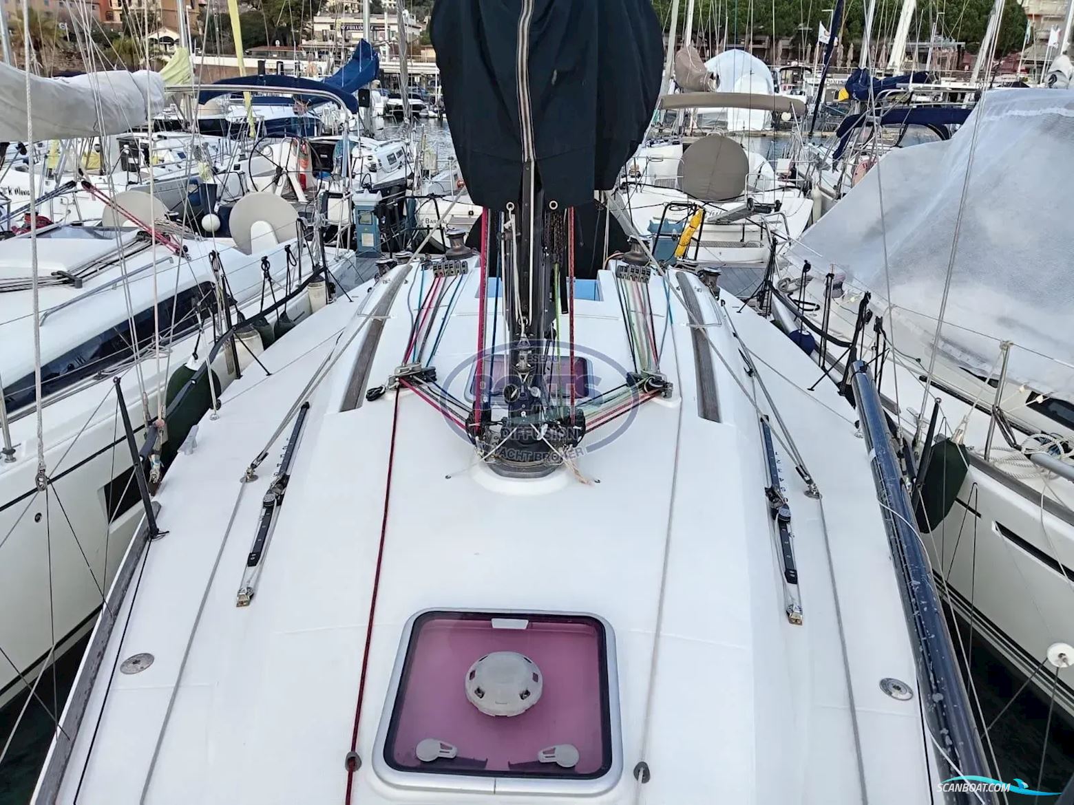 Beneteau First 35