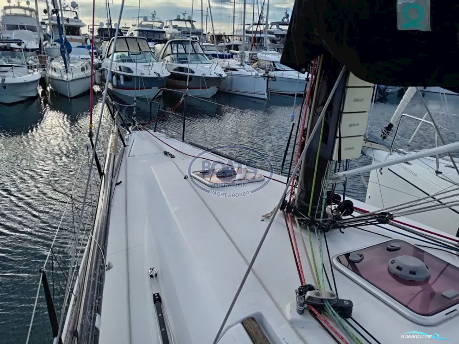 Beneteau First 35