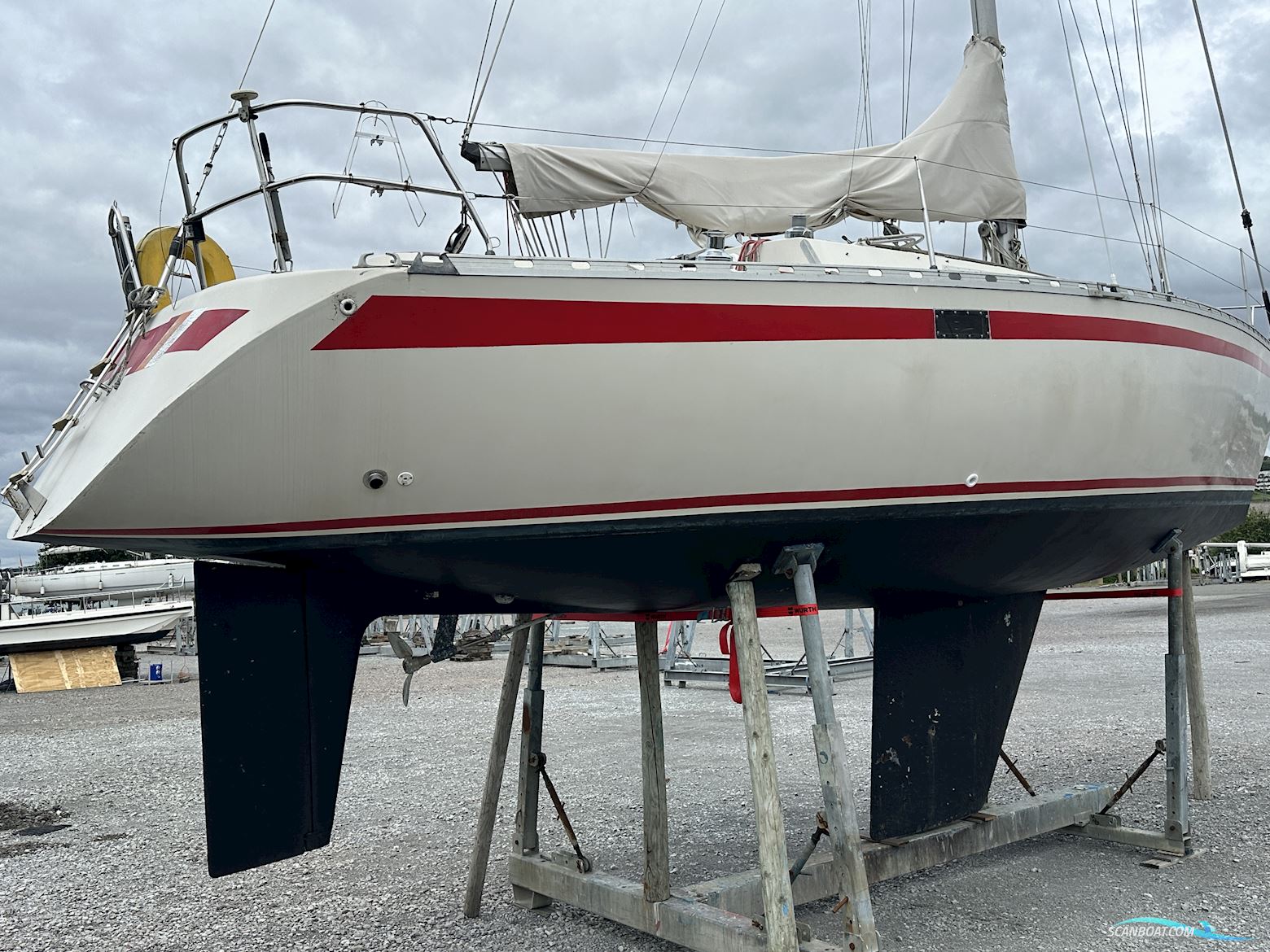 Beneteau First 35