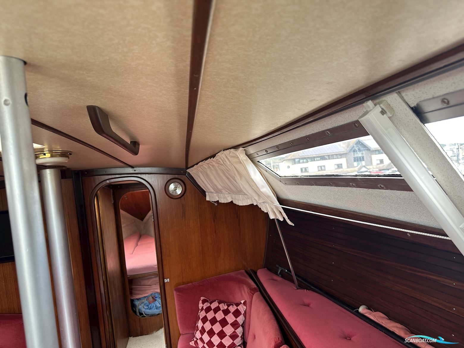 Beneteau First 35